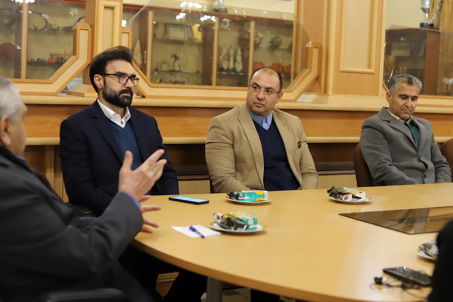 برگزاری اولین جلسه هیات مدیره انجمن ورزشی‌نویسان استان کرمانشاه