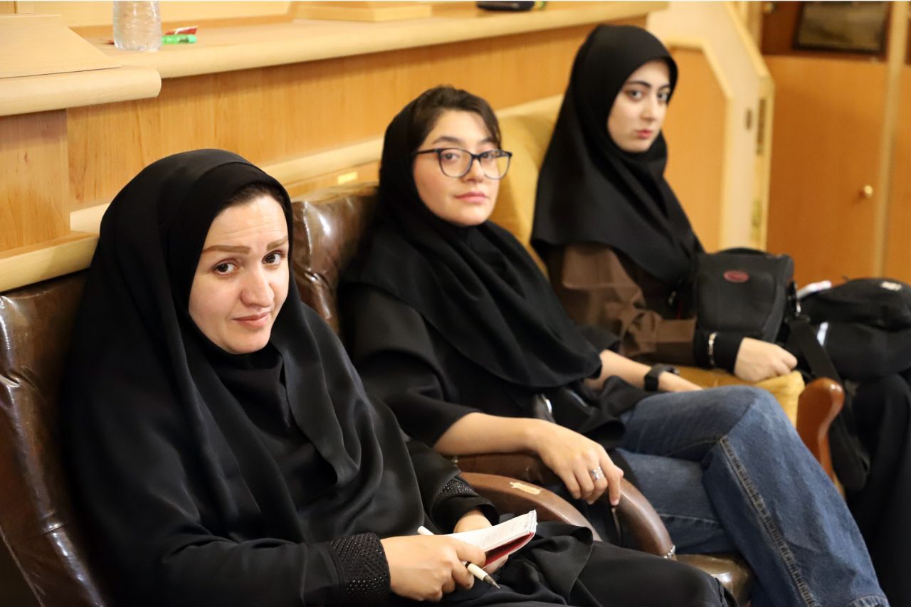 جلسه شانزدهم انجمن ورزشی نویسان استان کرمانشاه جلسه شانزدهم انجمن ورزشی نویسان استان کرمانشاه