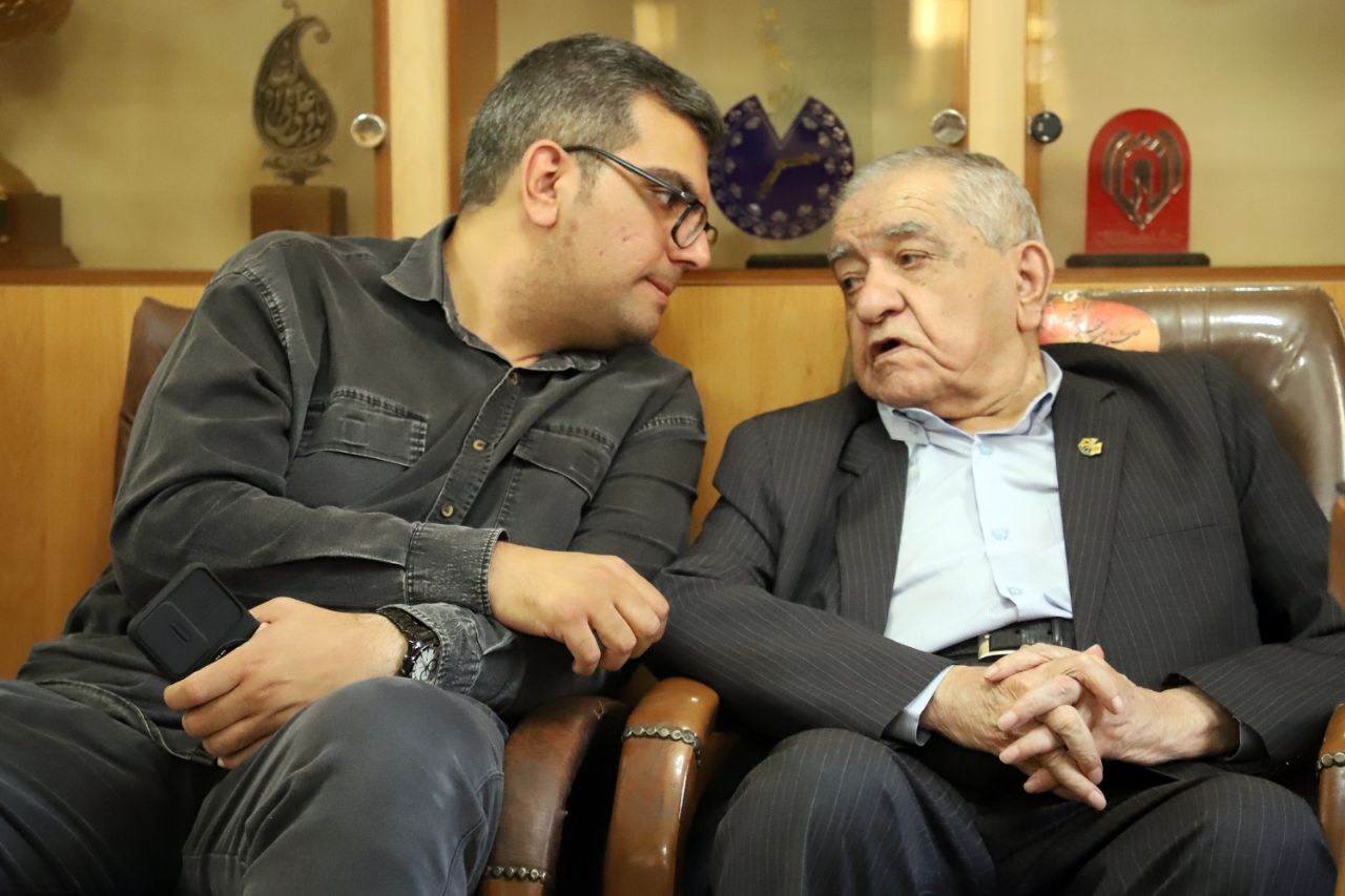 جلسه شانزدهم انجمن ورزشی نویسان استان کرمانشاه جلسه شانزدهم انجمن ورزشی نویسان استان کرمانشاه