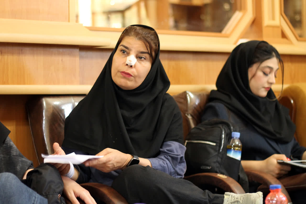 چهاردمین جلسه انجمن ورزشی نویسان استان کرمانشاه
