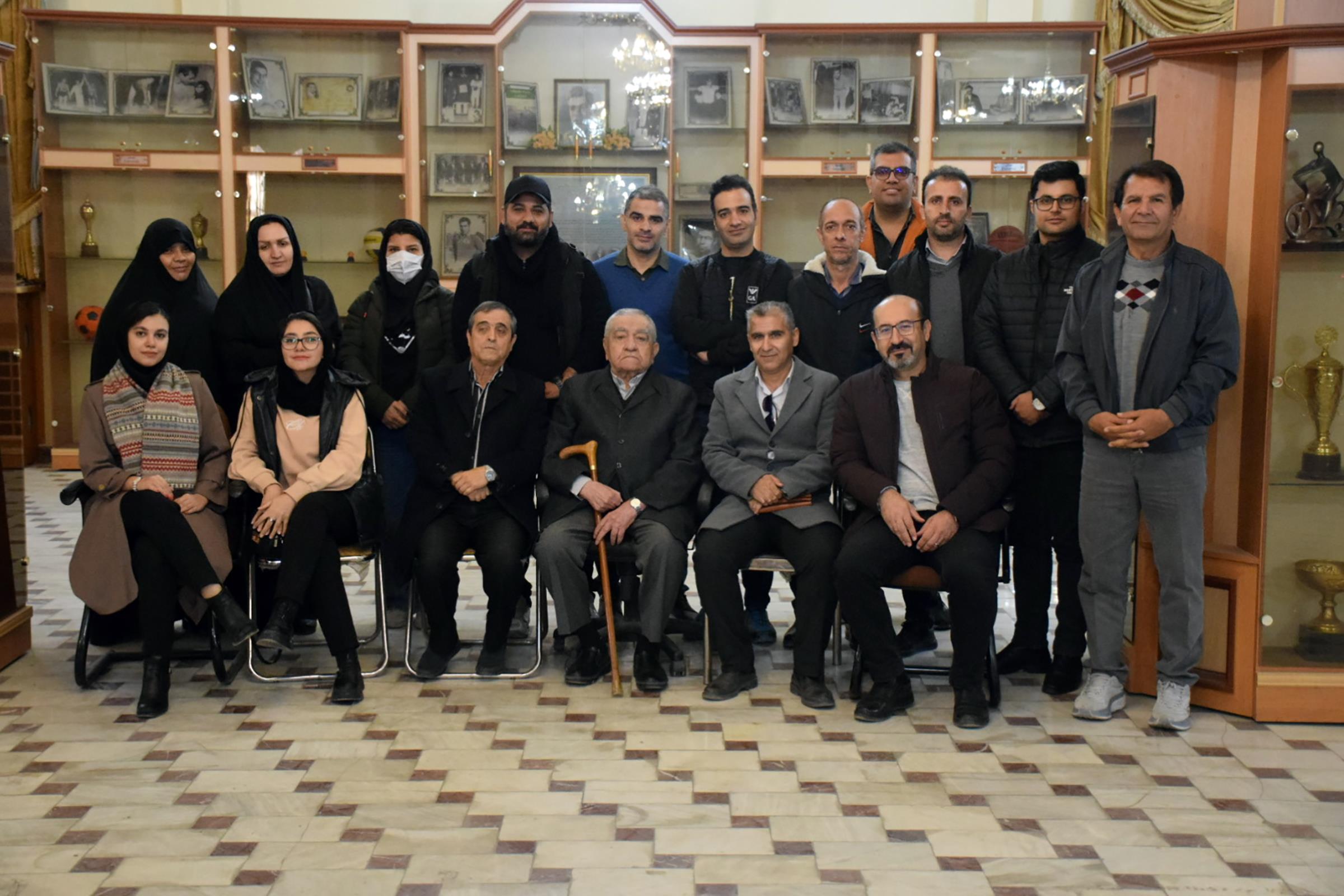 نهمین جلسه انجمن ورزشی نویسان استان کرمانشاه