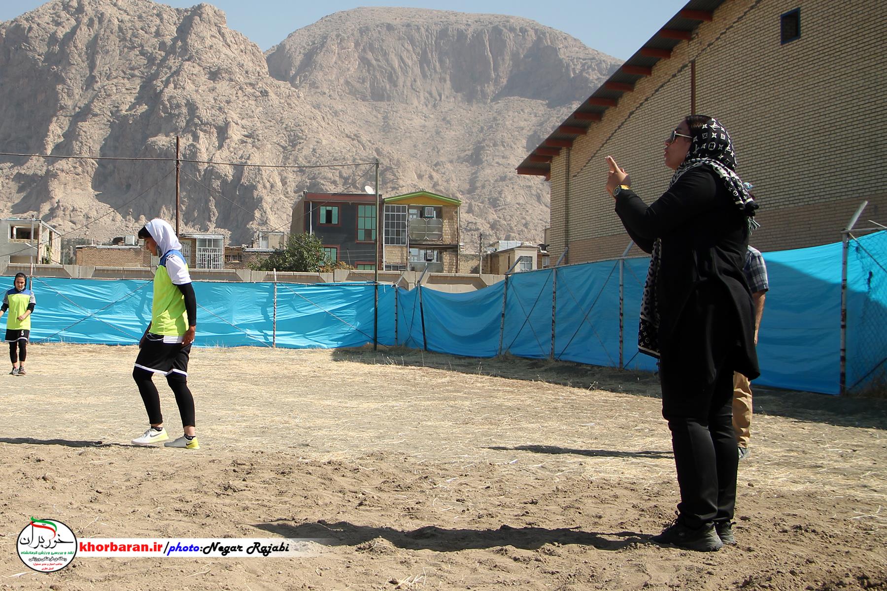  تیم فوتبال ساحلی عقاب زاگرس