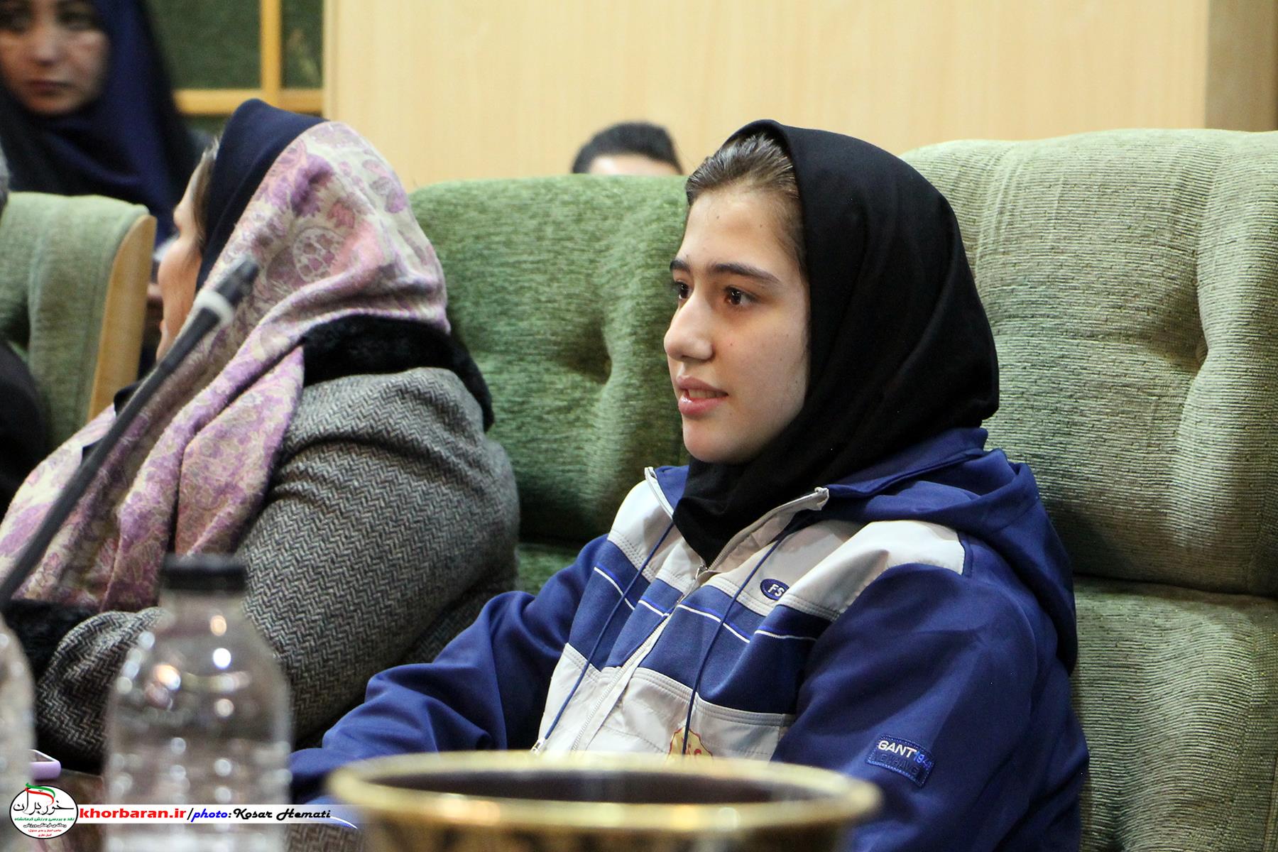 وانیا یاوری ، مراسم تجلیل از ورزشکاران کرمانشاه