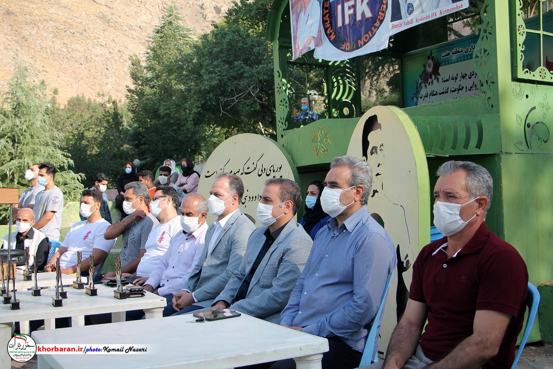  برنامه کاراته در پارک به همت سبک ifk کیوکوشین کرمانشاه