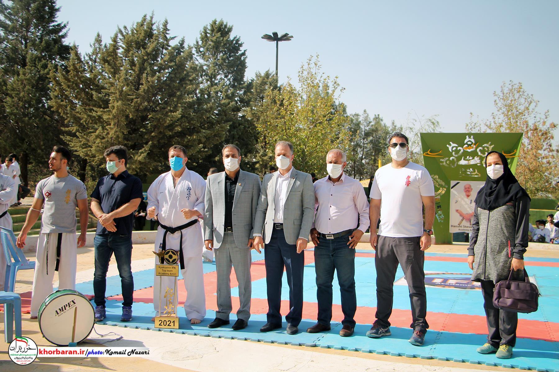  برنامه کاراته در پارک به همت سبک ifk کیوکوشین کرمانشاه