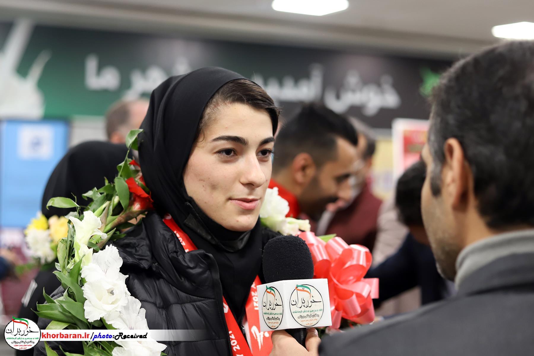  مراسم استقبال از مدال آوران کاراته قهرمانی آسیا در فرودگاه شهید اشرفی