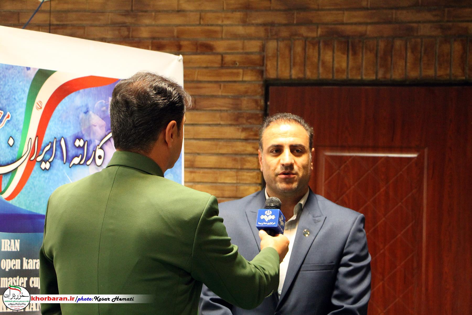  پرده اول، رونمایی از پوستر مسابقات کاراته وان در هیات کاراته کرمانشاه