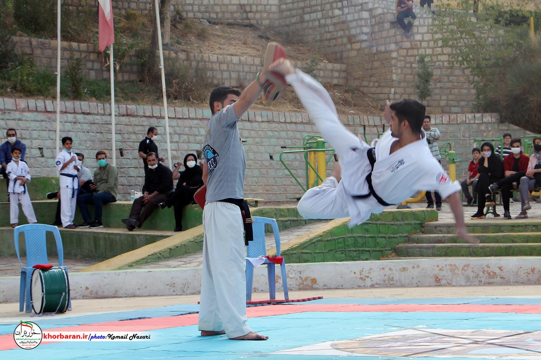 «کاراته» مهمان پارک‌های کرمانشاه شد