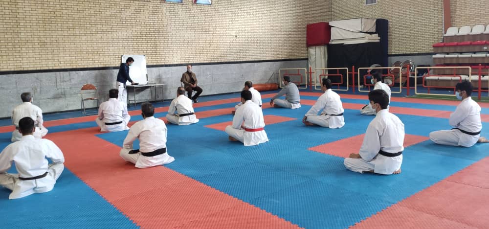  استاژ فنی هیات کاراته کرمانشاه