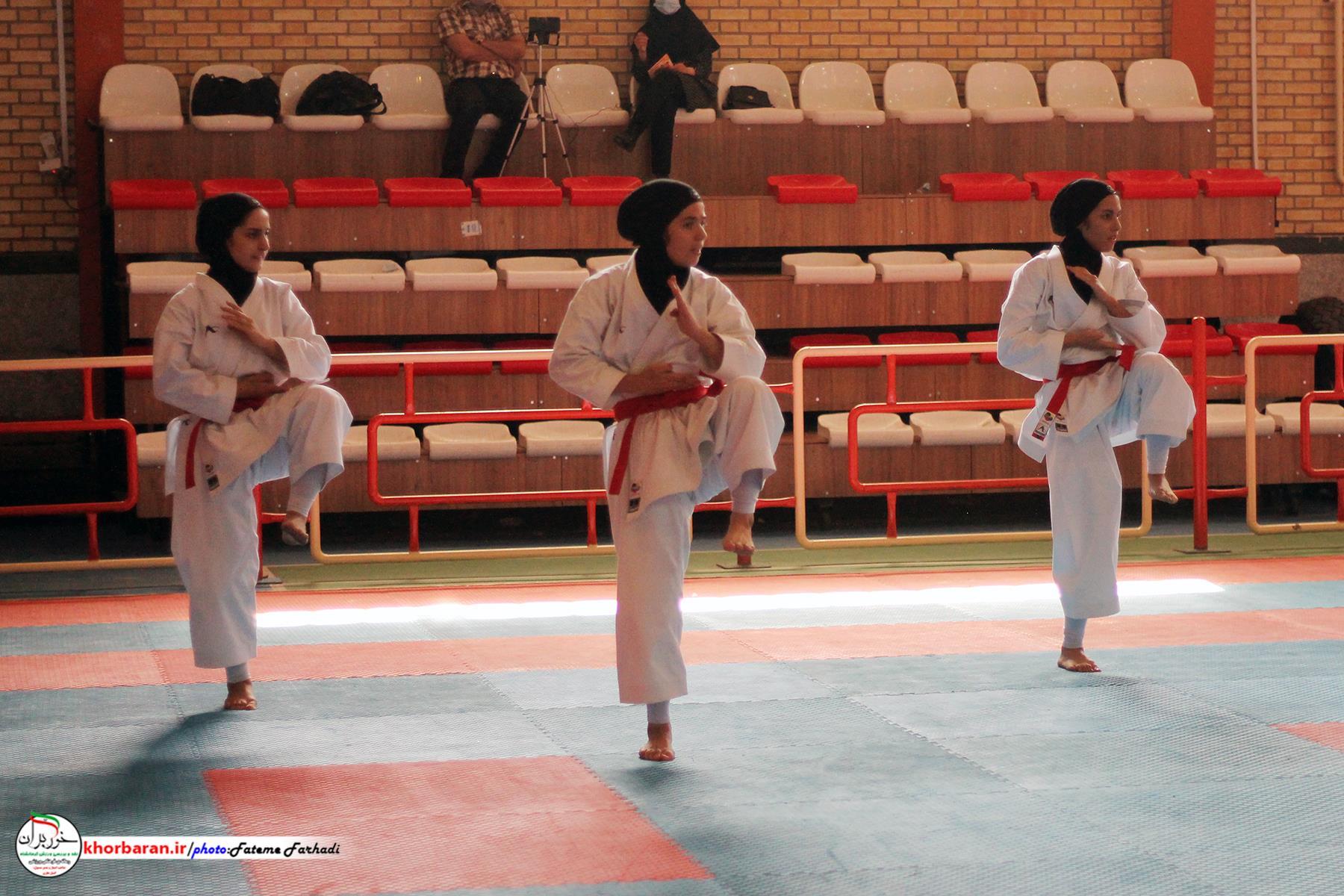 رقابت‌های انتخابی تیم منتخب کاراته کرمانشاه برگزار شد