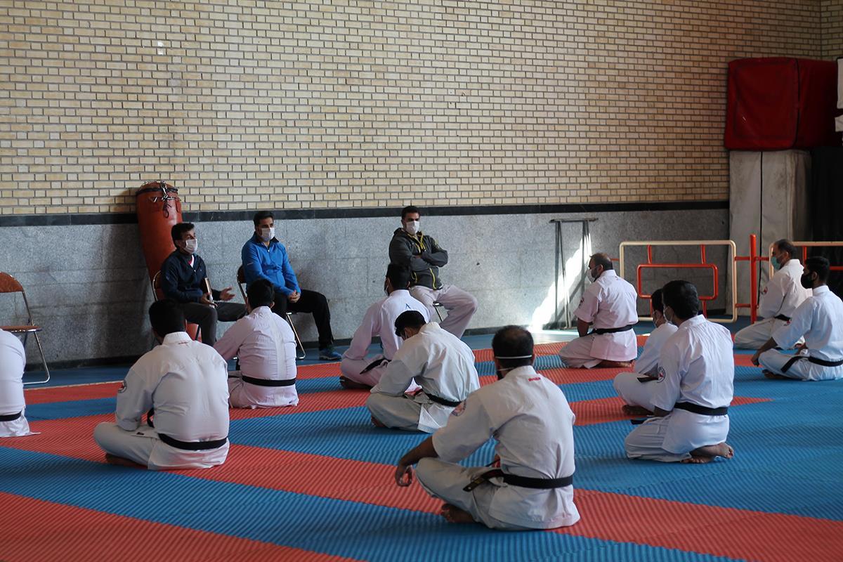  کلاس مربیگری کاراته کرمانشاه سال 1399