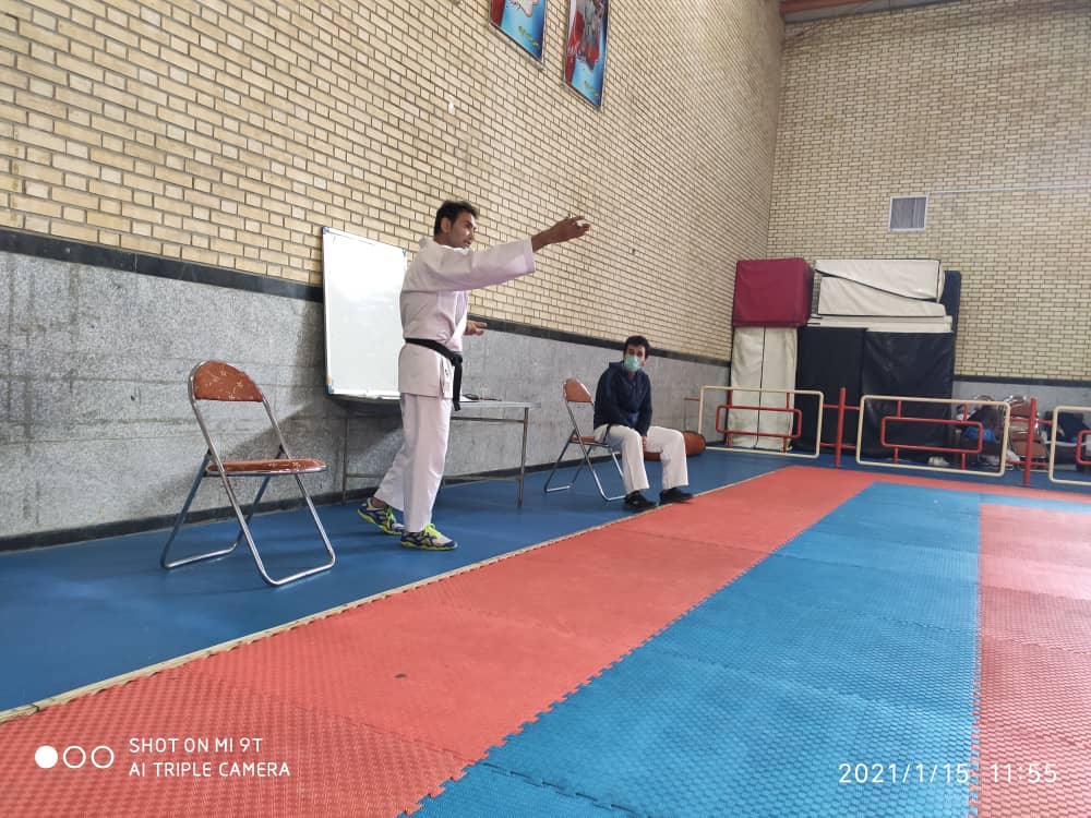  استاژ فنی هیات کاراته کرمانشاه