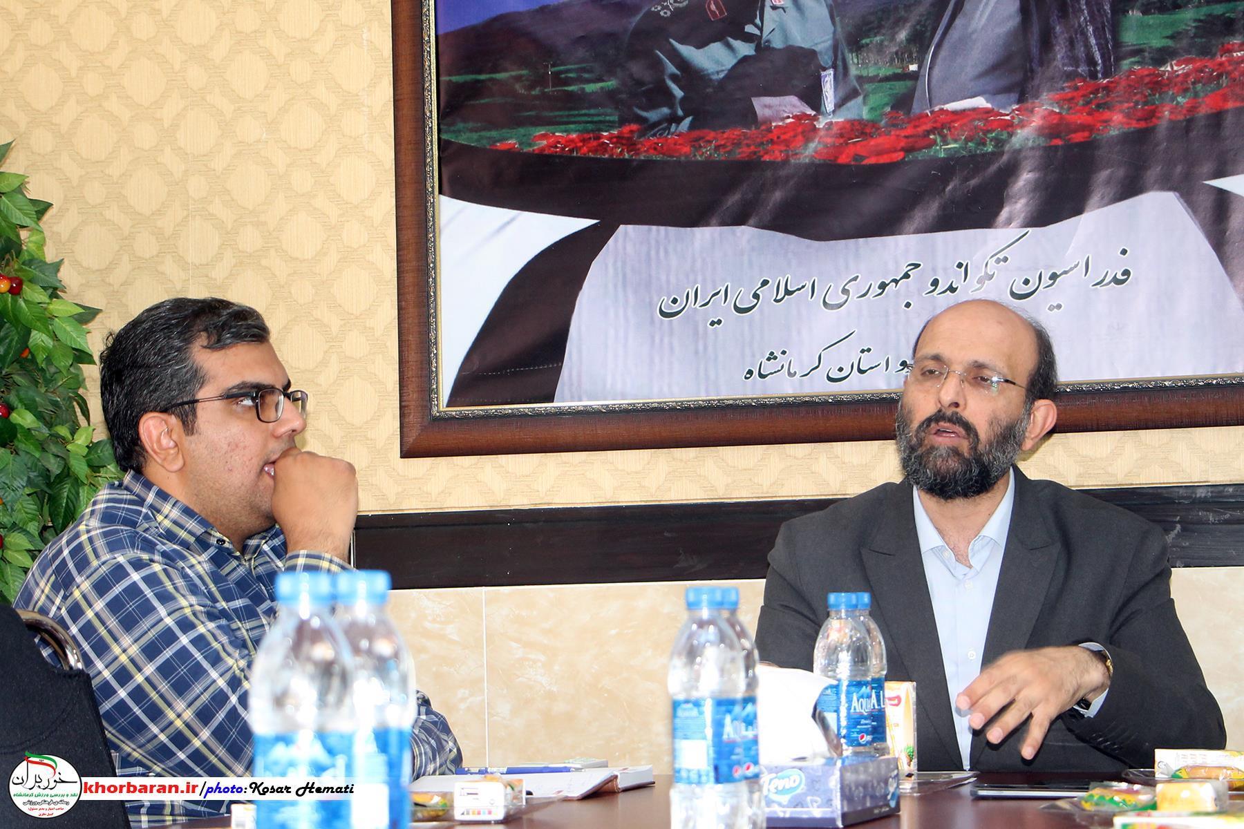  نشست انجمن ورزشی نویسان با هیات تکواندو استان کرمانشاه