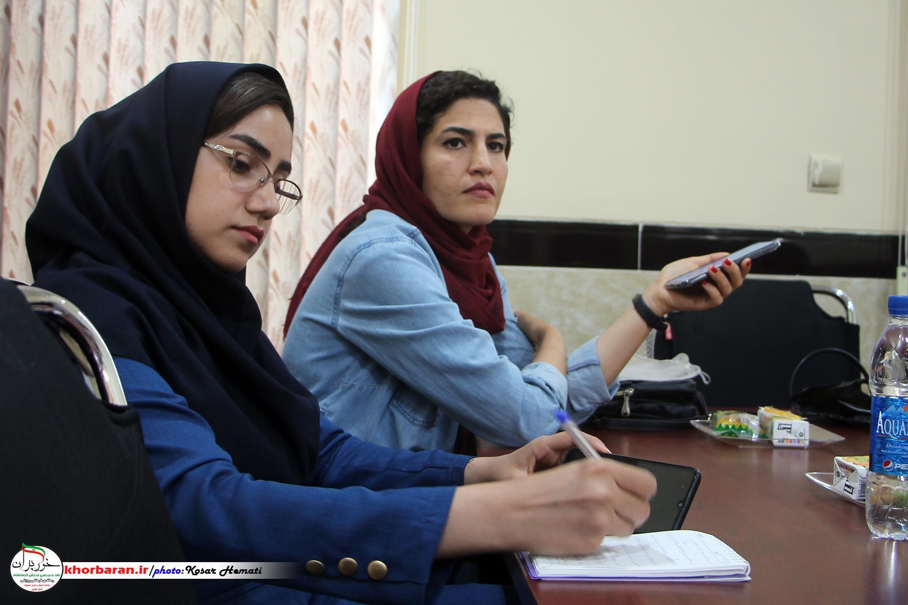  نشست انجمن ورزشی نویسان با هیات تکواندو استان کرمانشاه