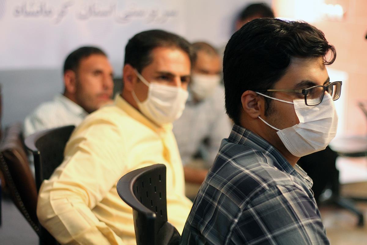 نشست خبری دکتر علی رضایی با هیات کاراته استان و خبرنگاران ورزشی نشست خبری دکتر علی رضایی با هیات کاراته استان و خبرنگاران ورزشی