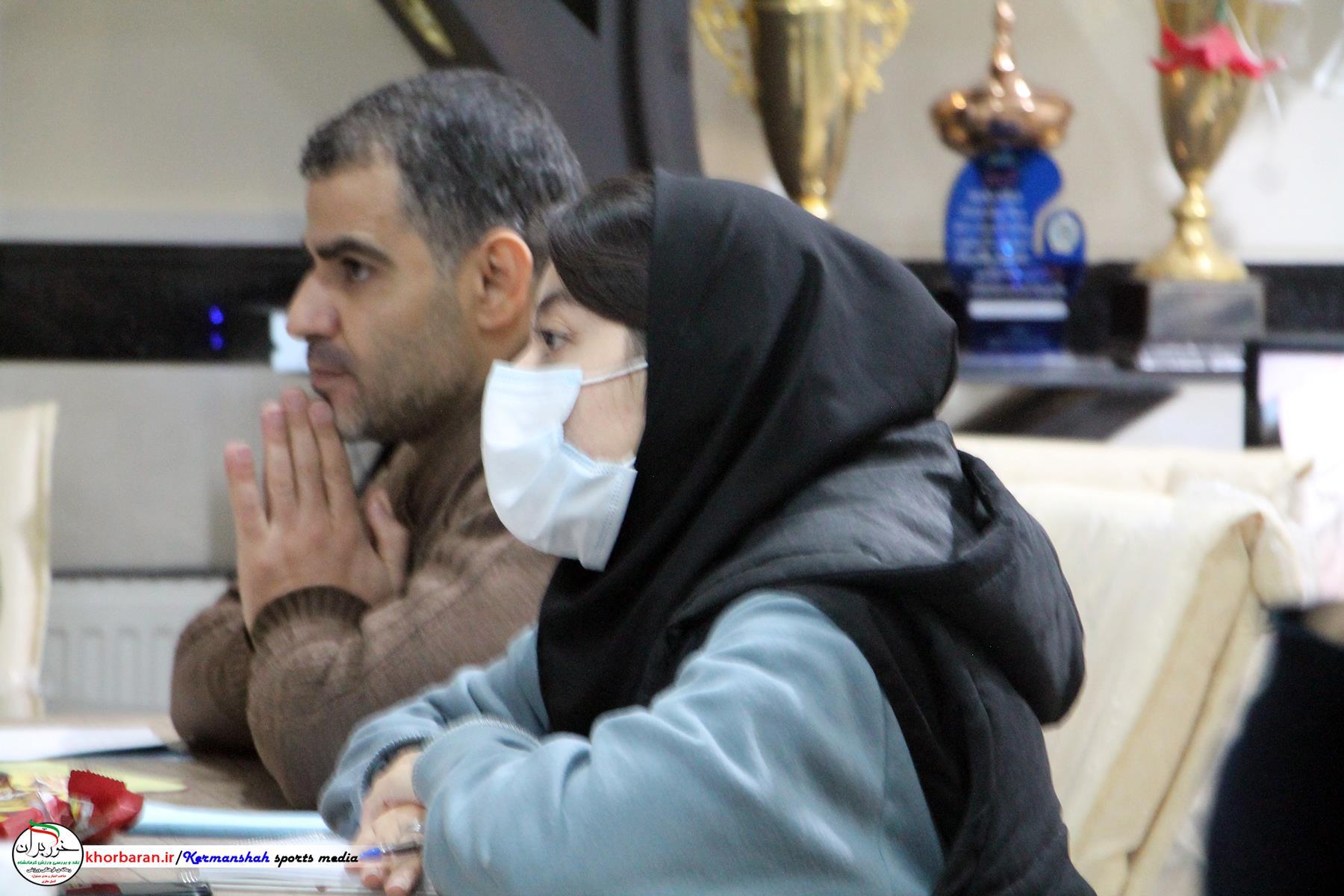 نشست انجمن ورزشی نویسان با هیات بوکس