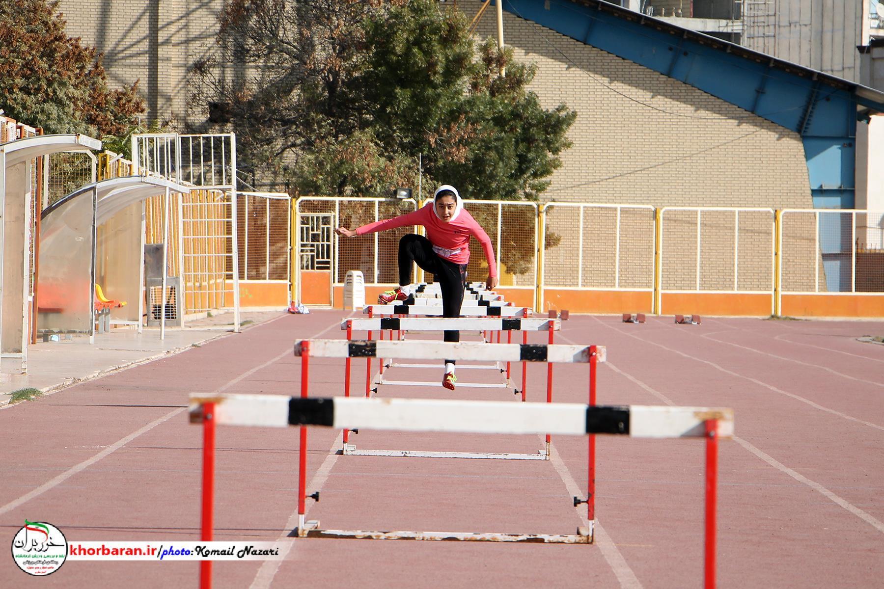  مسابقات قهرمانی دو و میدانی نونهالان در کرمانشاه