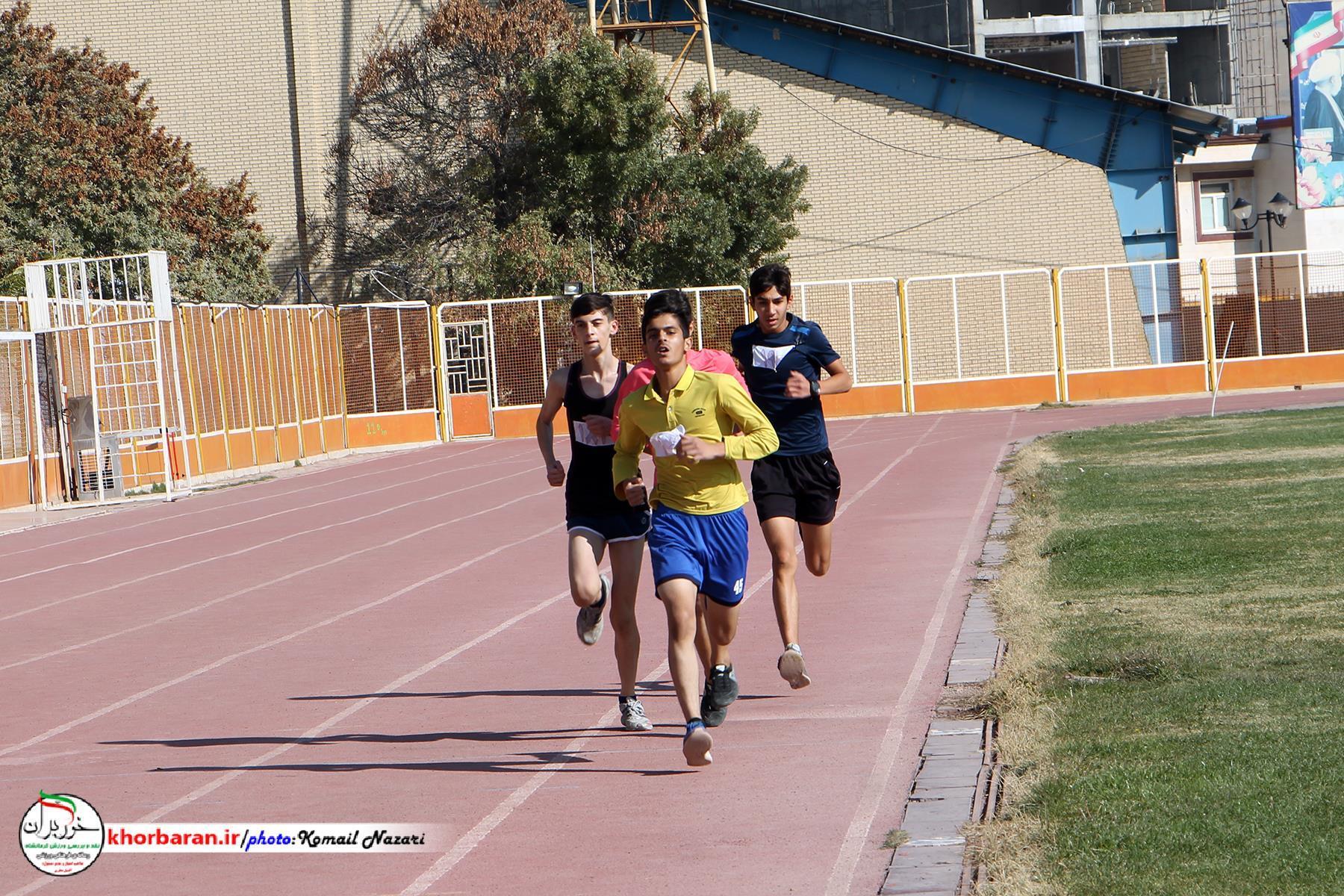  مسابقات قهرمانی دو و میدانی نونهالان در کرمانشاه