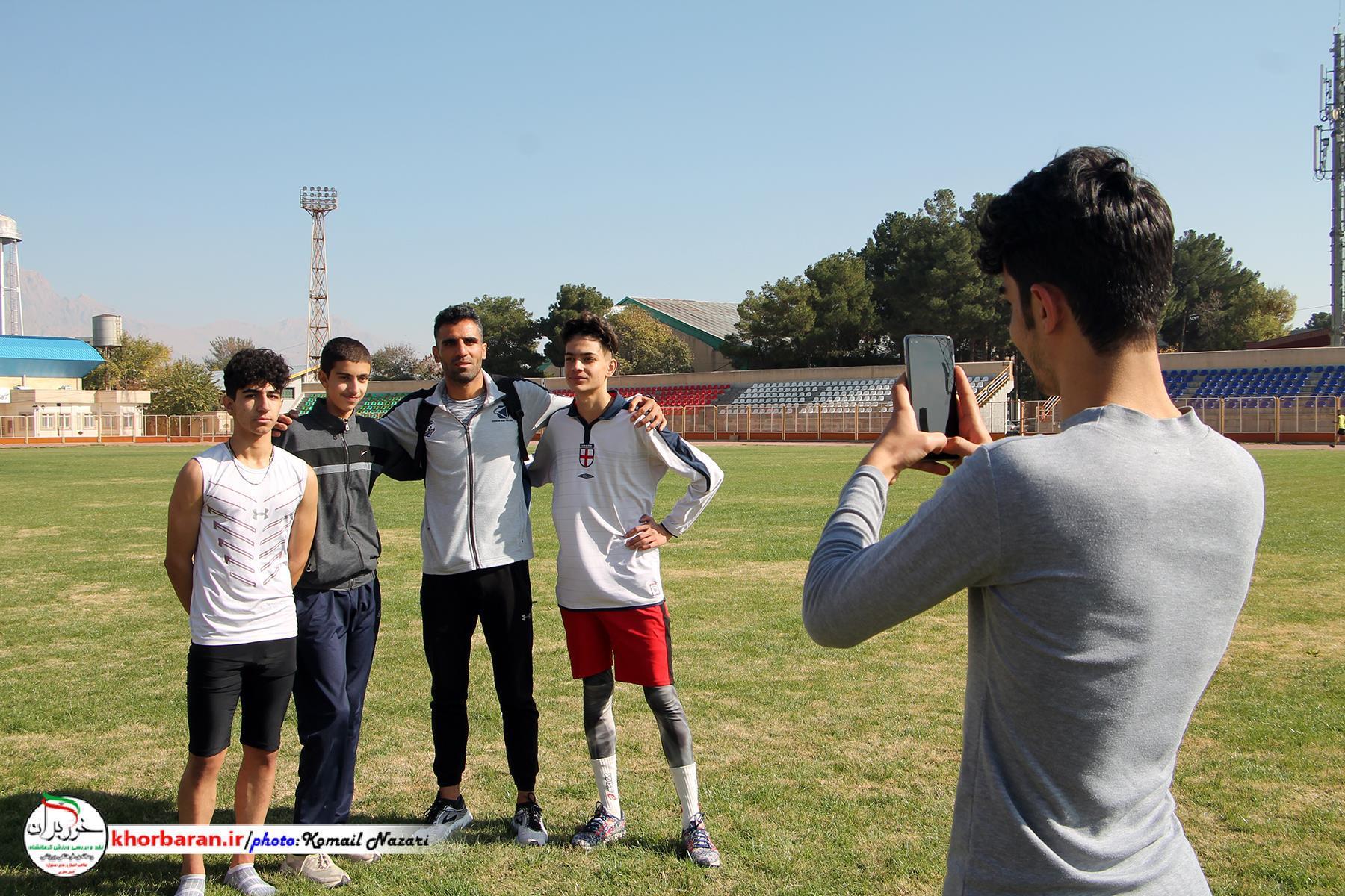  مسابقات قهرمانی دو و میدانی نونهالان در کرمانشاه