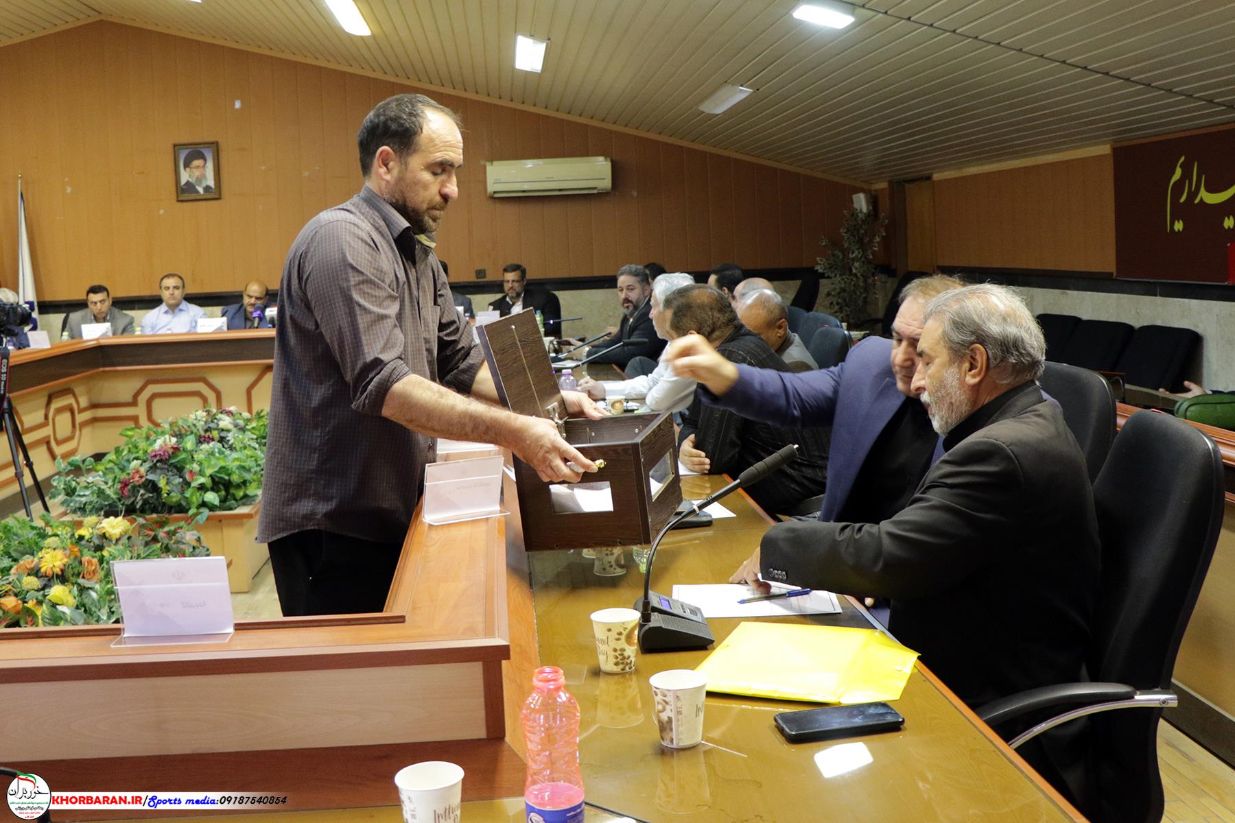 مجمع ورزش های زورخانه ای استان کرمانشاه