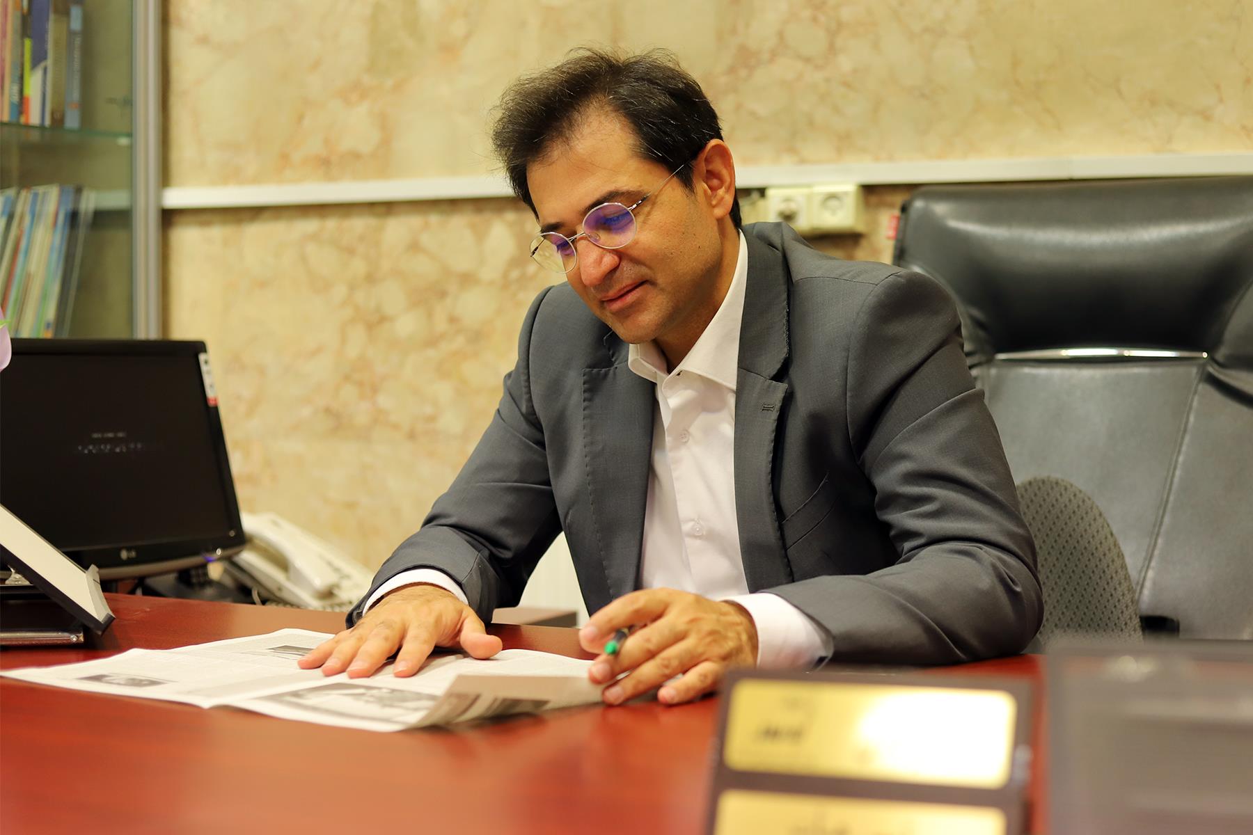 امید قادری رئیس هیات پزشکی ورزشی کرمانشاه