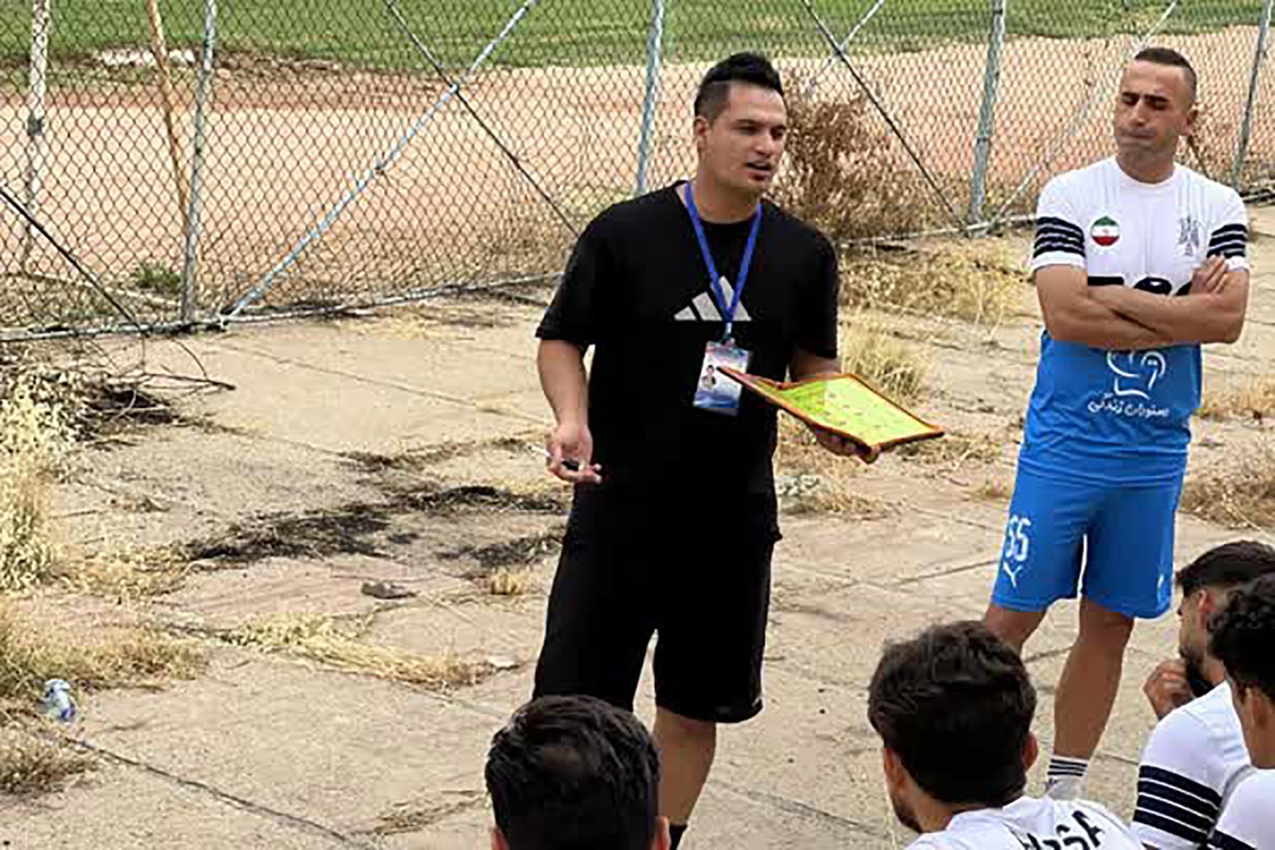 ظرفیت فوتبال روانسر را در ایران به نمایش می‌گذاریم