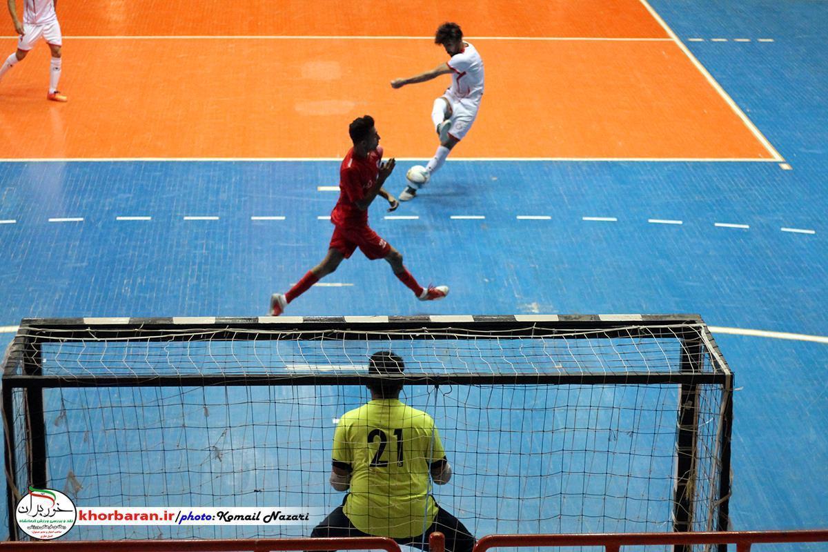باخت خانه صنعت کرمانشاه در لیگ دسته اول فوتسال