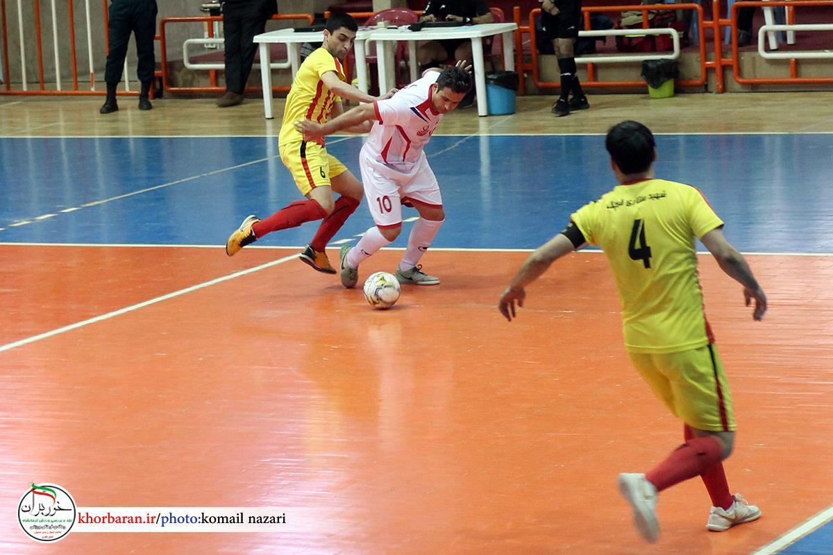  تیم فوتسال خانه صنعت کرمانشاه