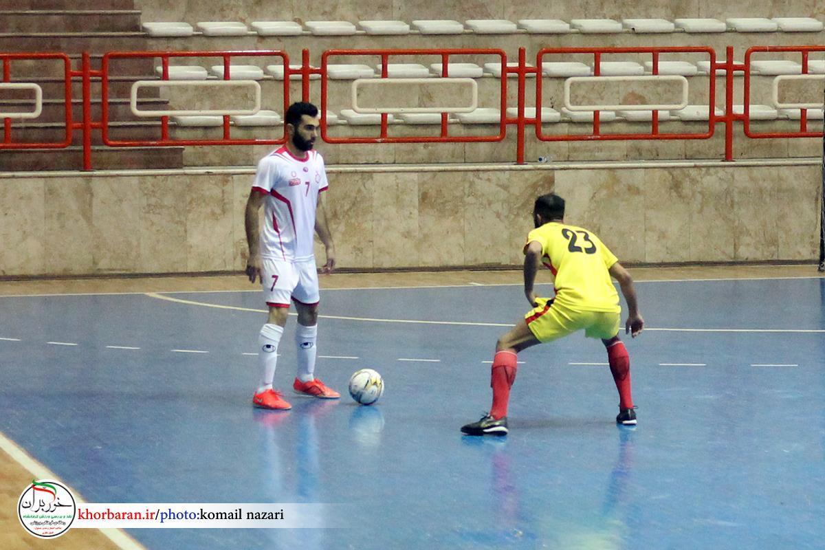  تیم فوتسال خانه صنعت کرمانشاه