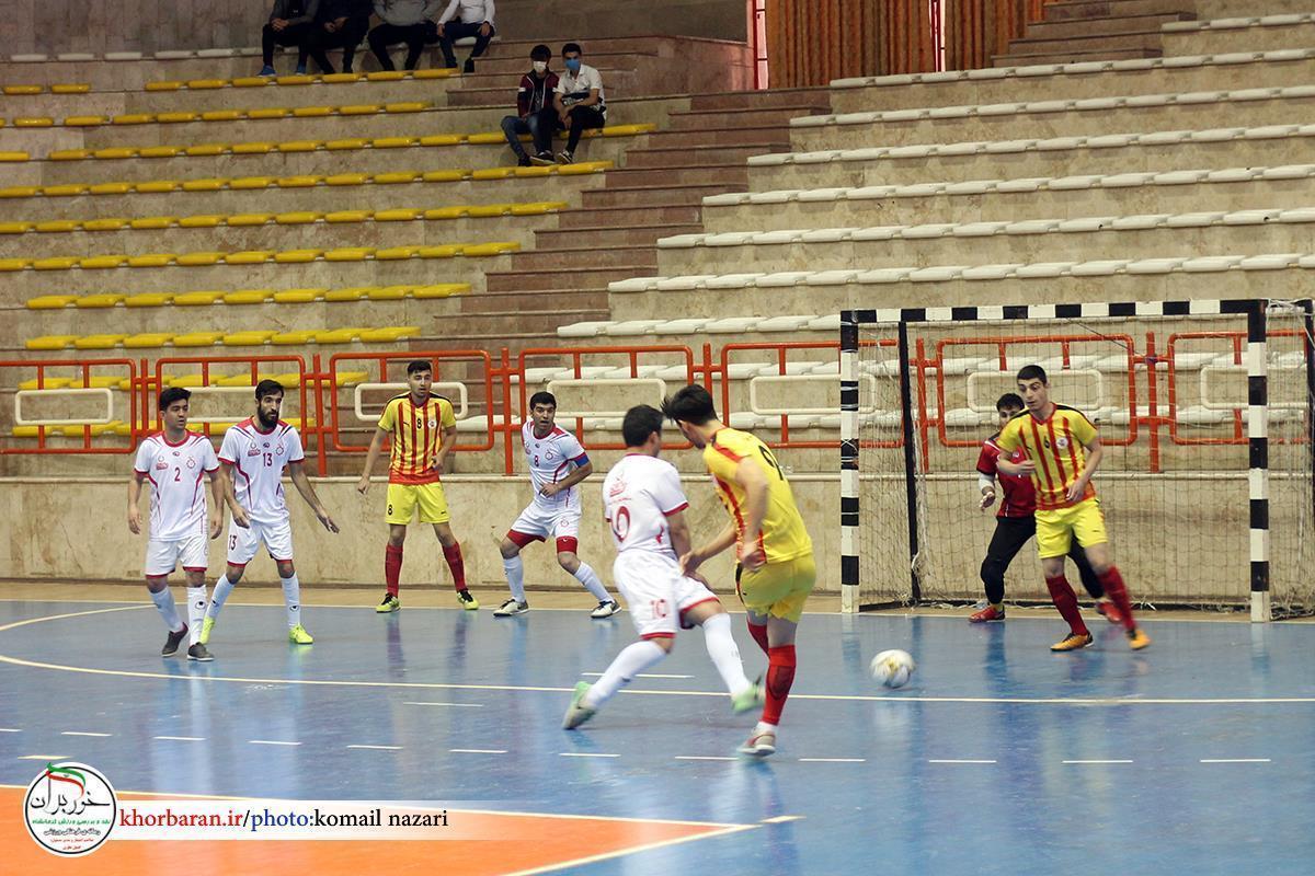 تیم فوتسال خانه صنعت کرمانشاه