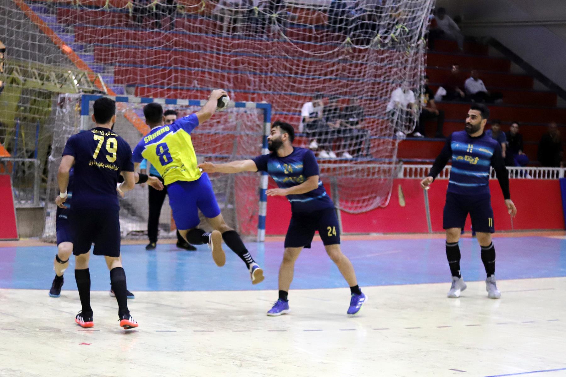 هندبال زاگرس اسلام آباد و رعد پدافند 