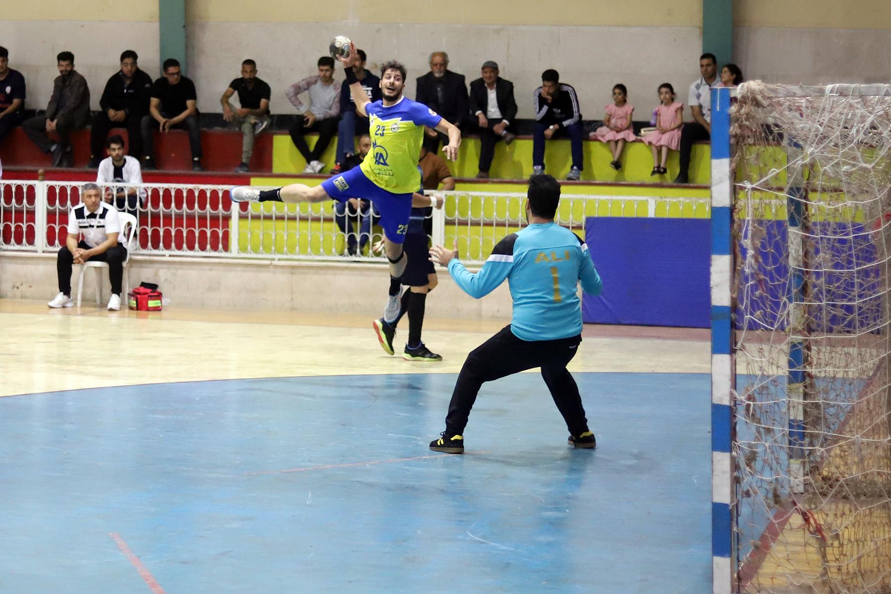 هندبال زاگرس اسلام آباد و رعد پدافند 