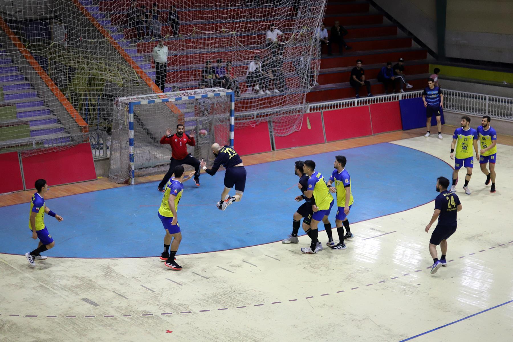 هندبال زاگرس اسلام آباد و رعد پدافند 