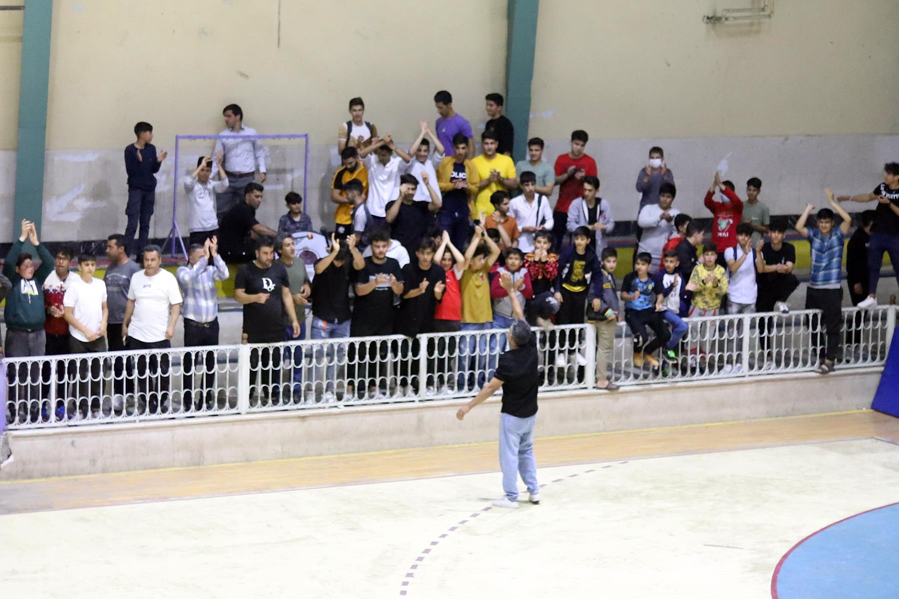 هندبال زاگرس اسلام آباد و رعد پدافند 