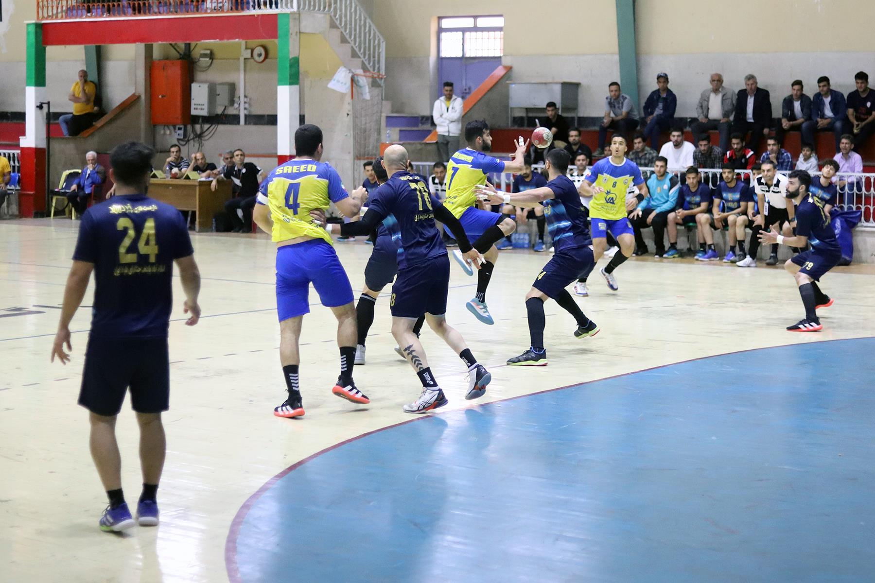 هندبال زاگرس اسلام آباد و رعد پدافند 