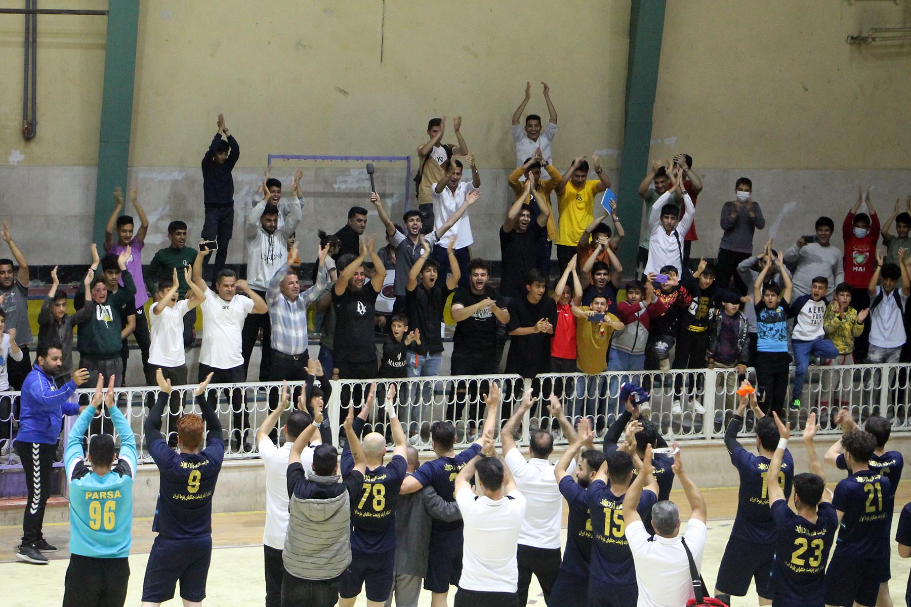 هندبال زاگرس اسلام آباد و رعد پدافند 