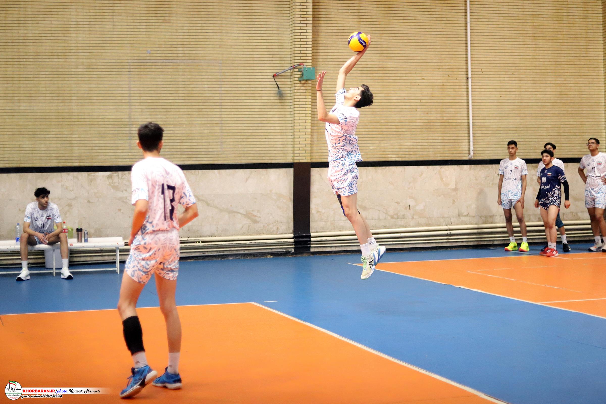 روز چهارم والیبال نوجوانان