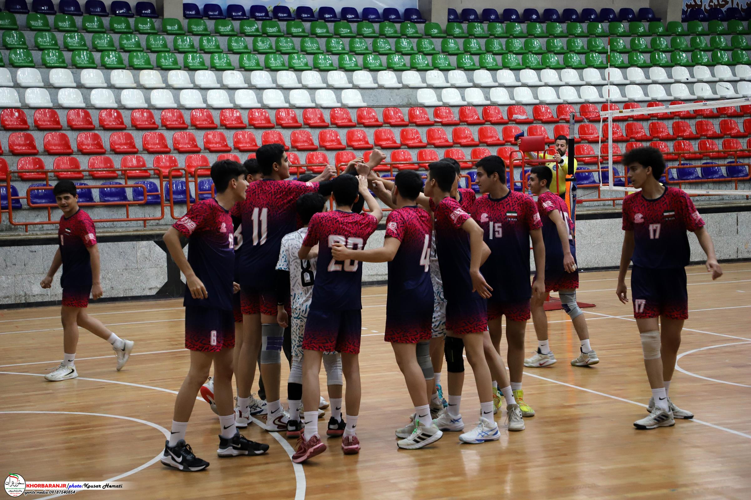 گزارش تصویری روز دوم مسابقات والیبال 