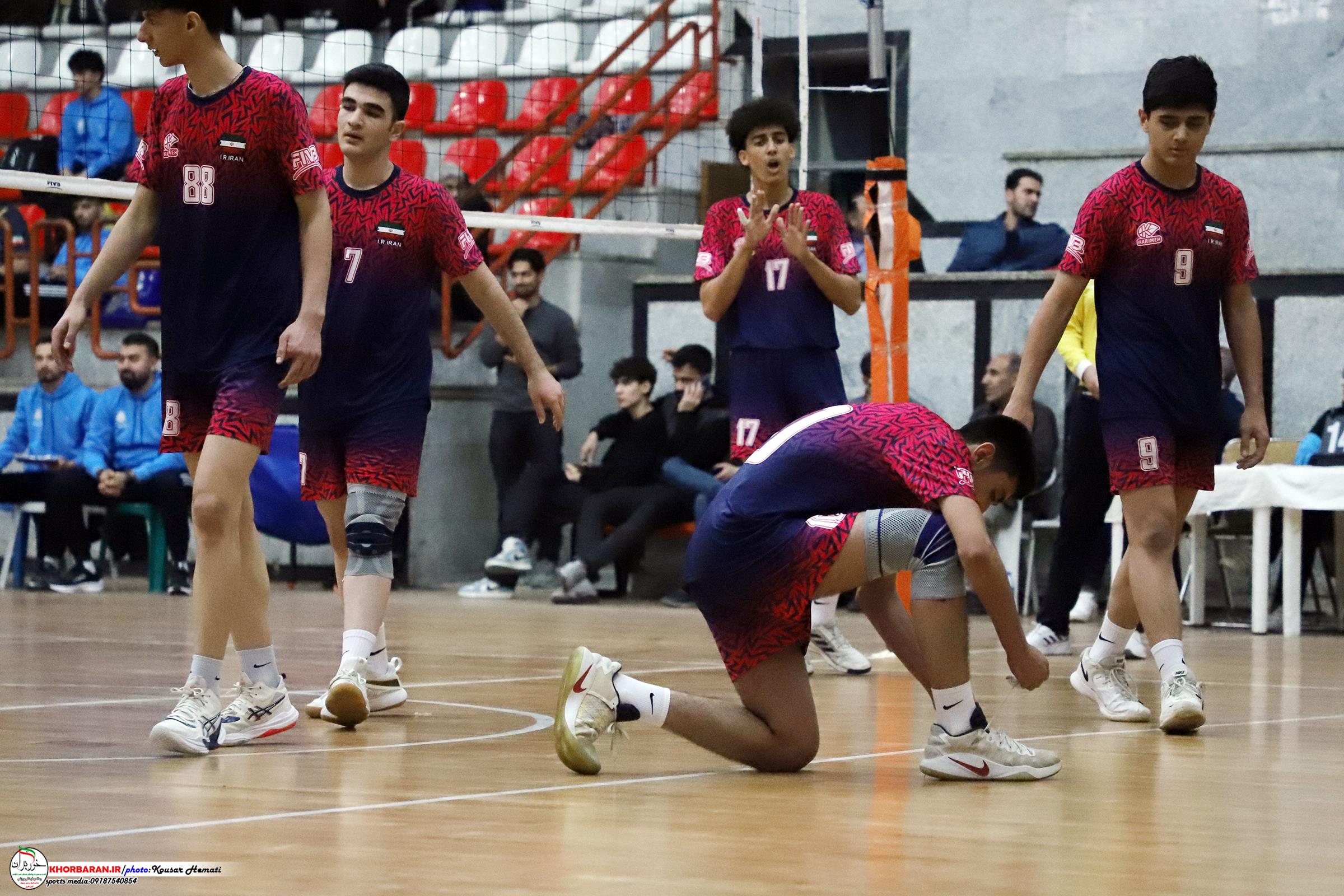 گزارش تصویری روز دوم مسابقات والیبال 