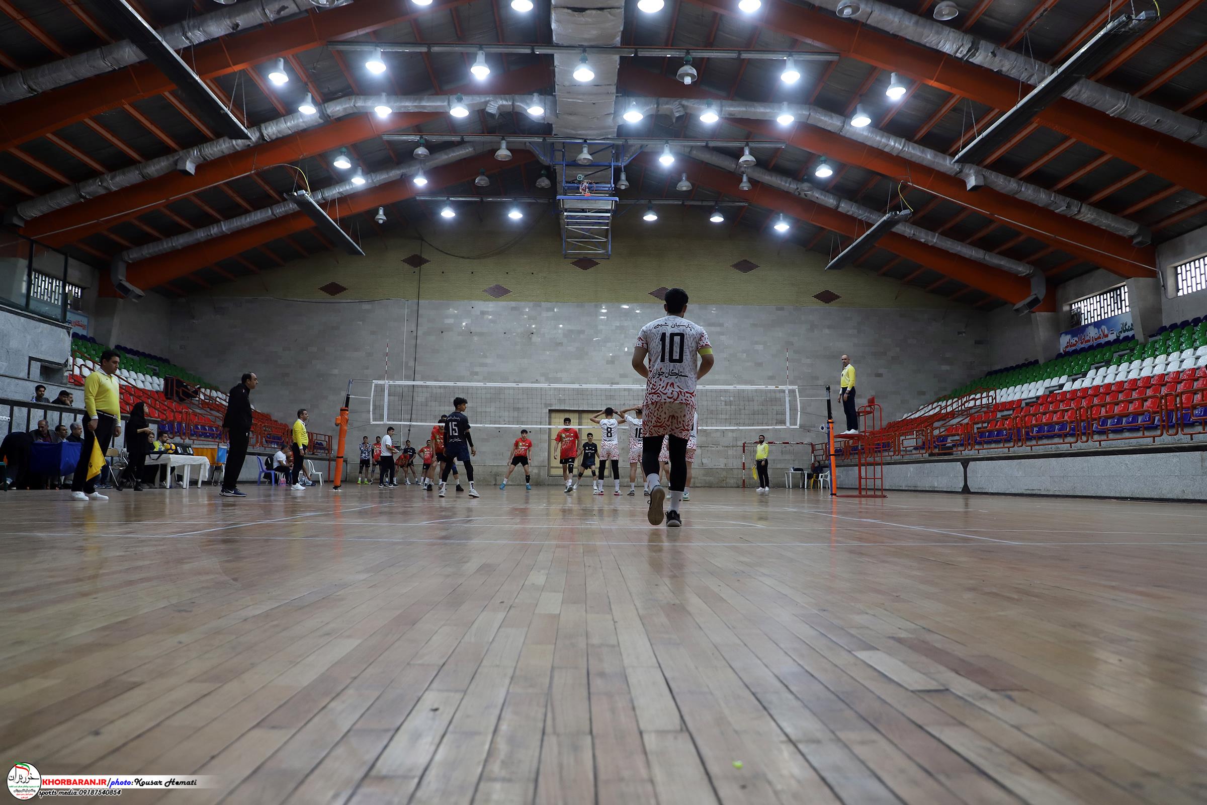 گزارش تصویری روز دوم مسابقات والیبال 