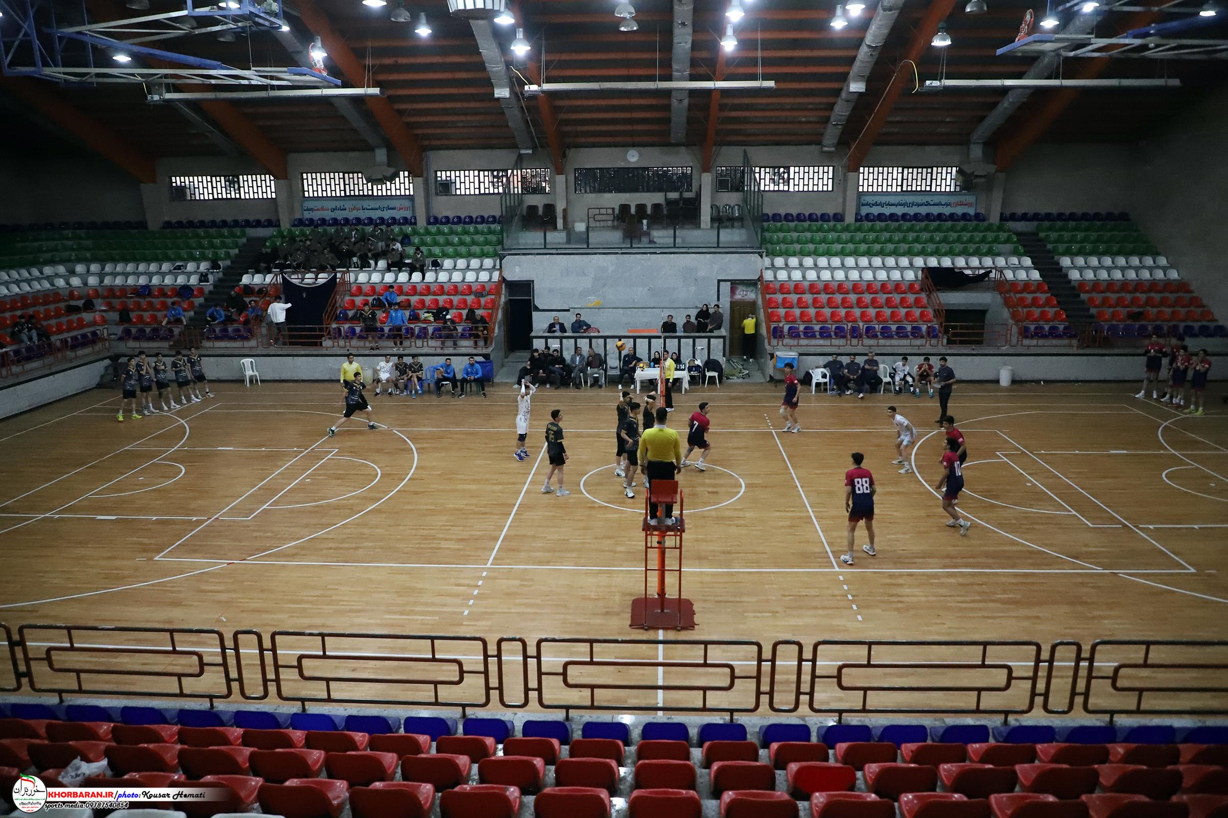 گزارش تصویری روز دوم مسابقات والیبال 