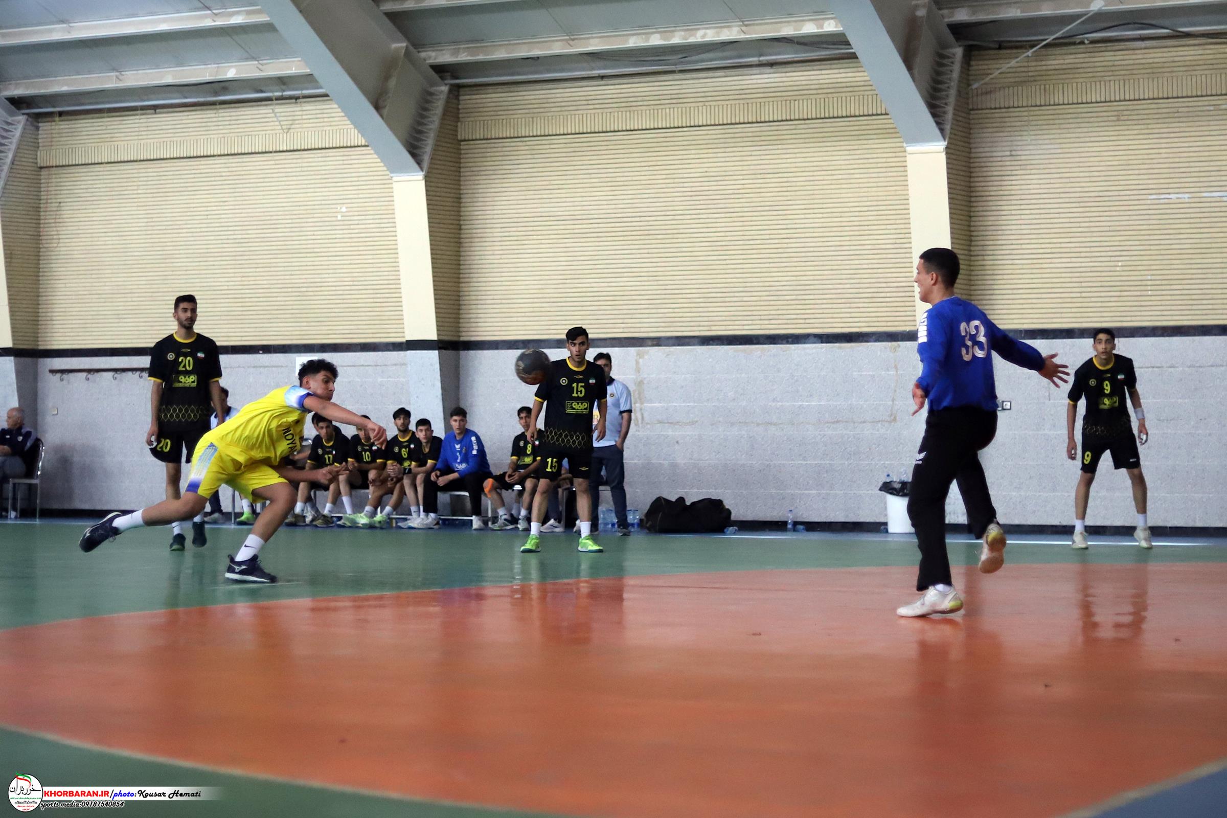 لیگ آیندگان هندبال در کرمانشاه