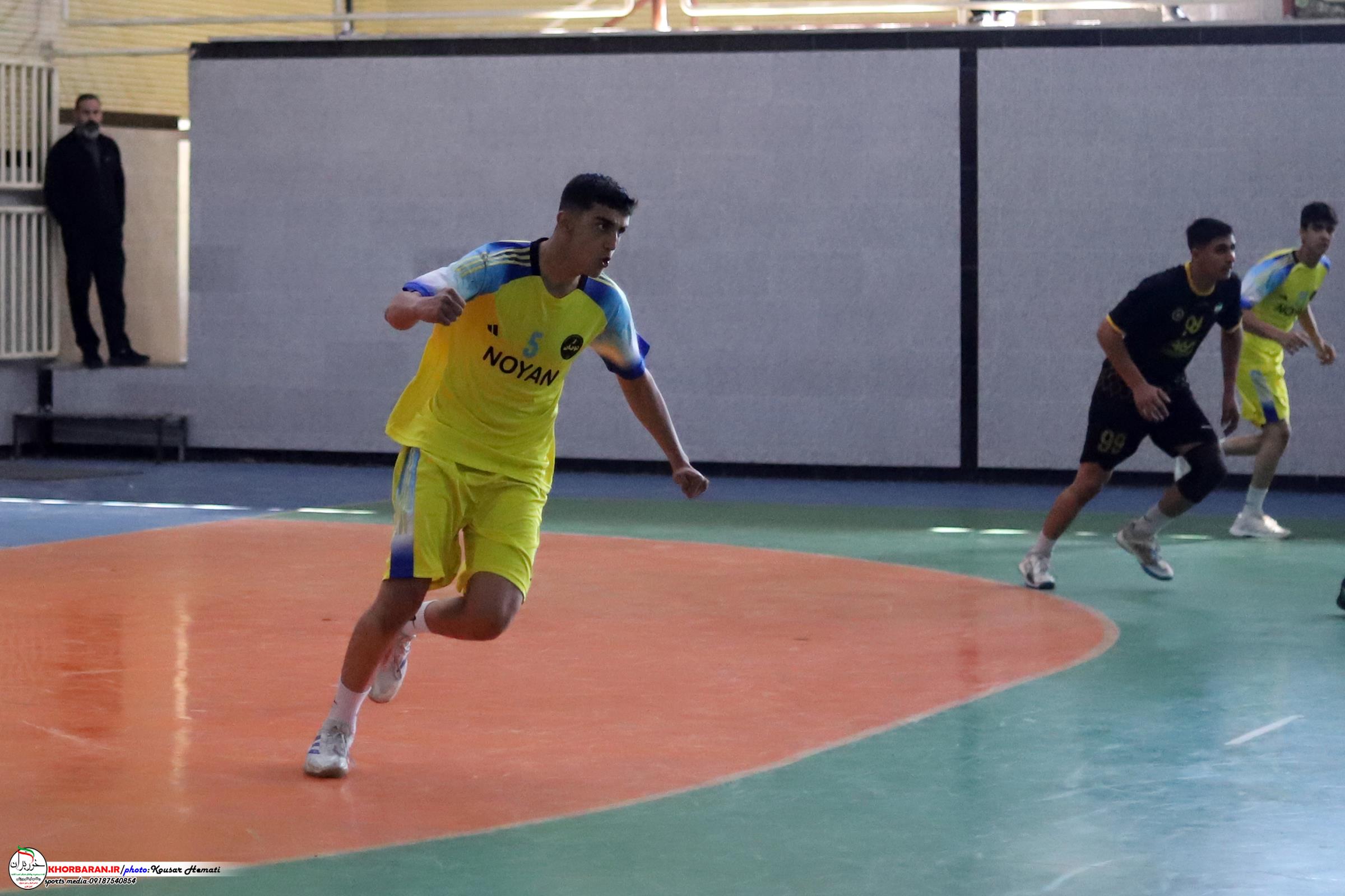 لیگ آیندگان هندبال در کرمانشاه