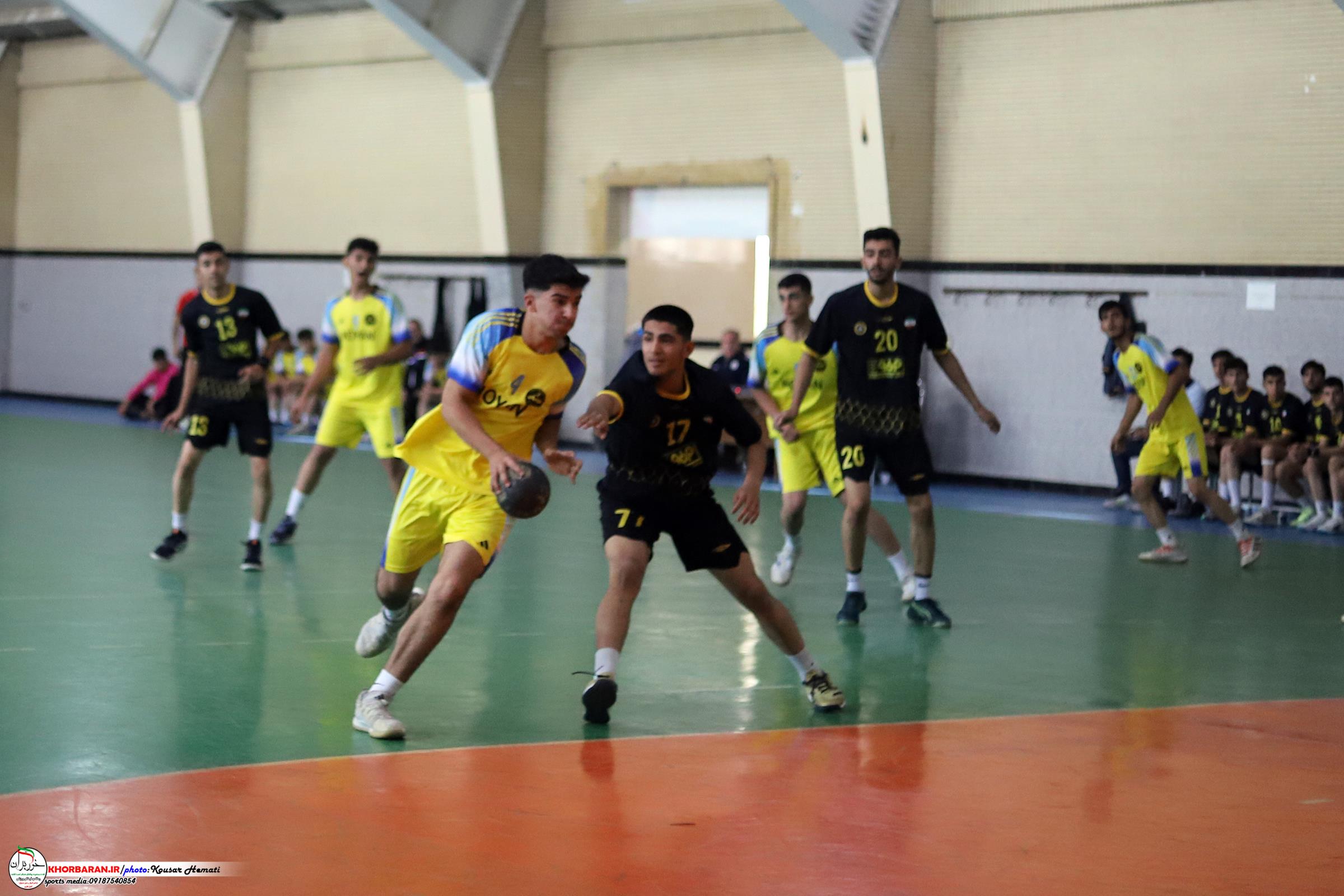 لیگ آیندگان هندبال در کرمانشاه