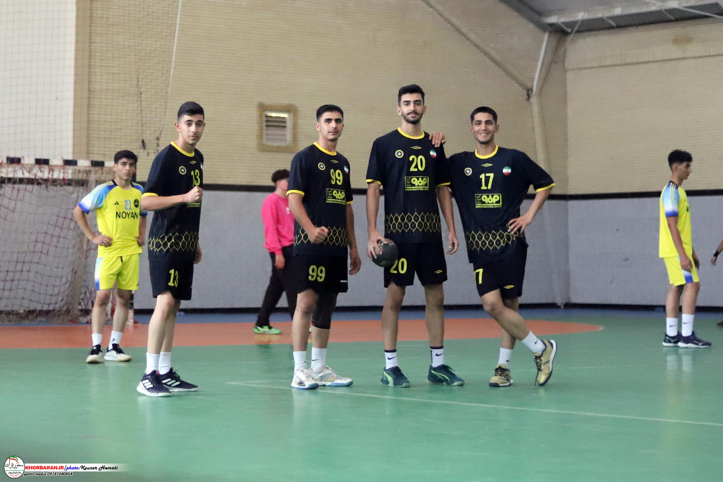 لیگ آیندگان هندبال در کرمانشاه