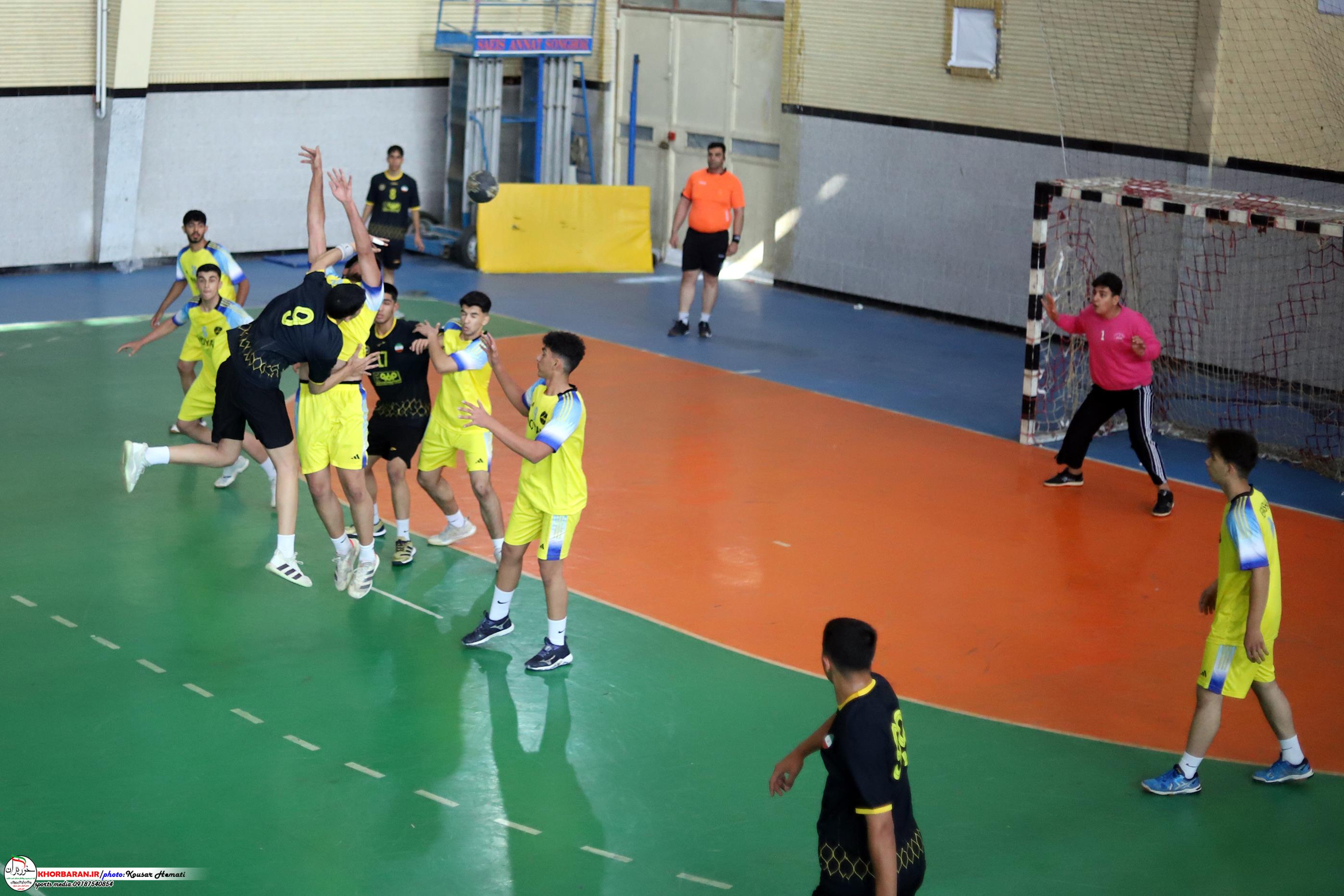 لیگ آیندگان هندبال در کرمانشاه