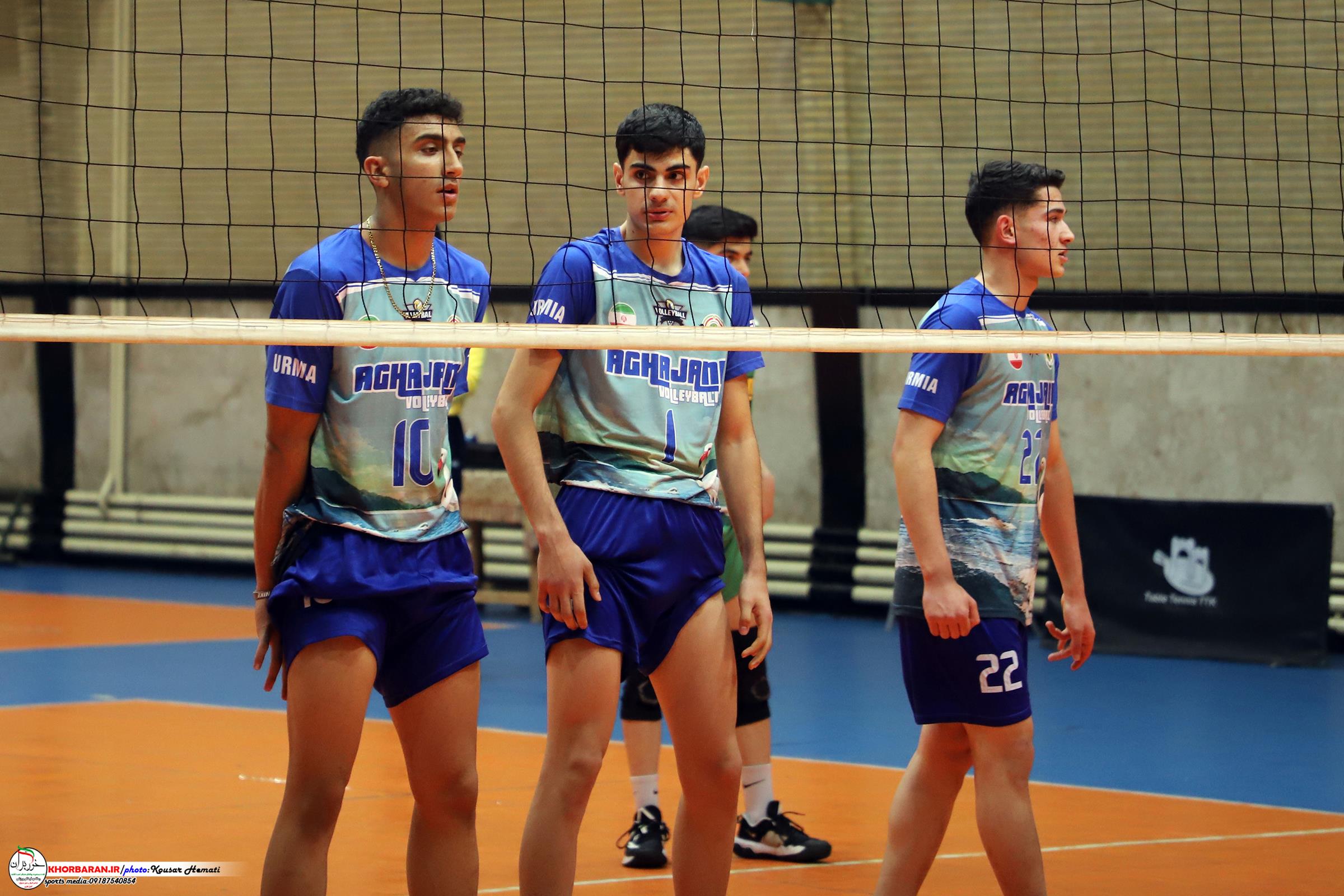 روز اول والیبال نوجوانان کشور در کرمانشاه