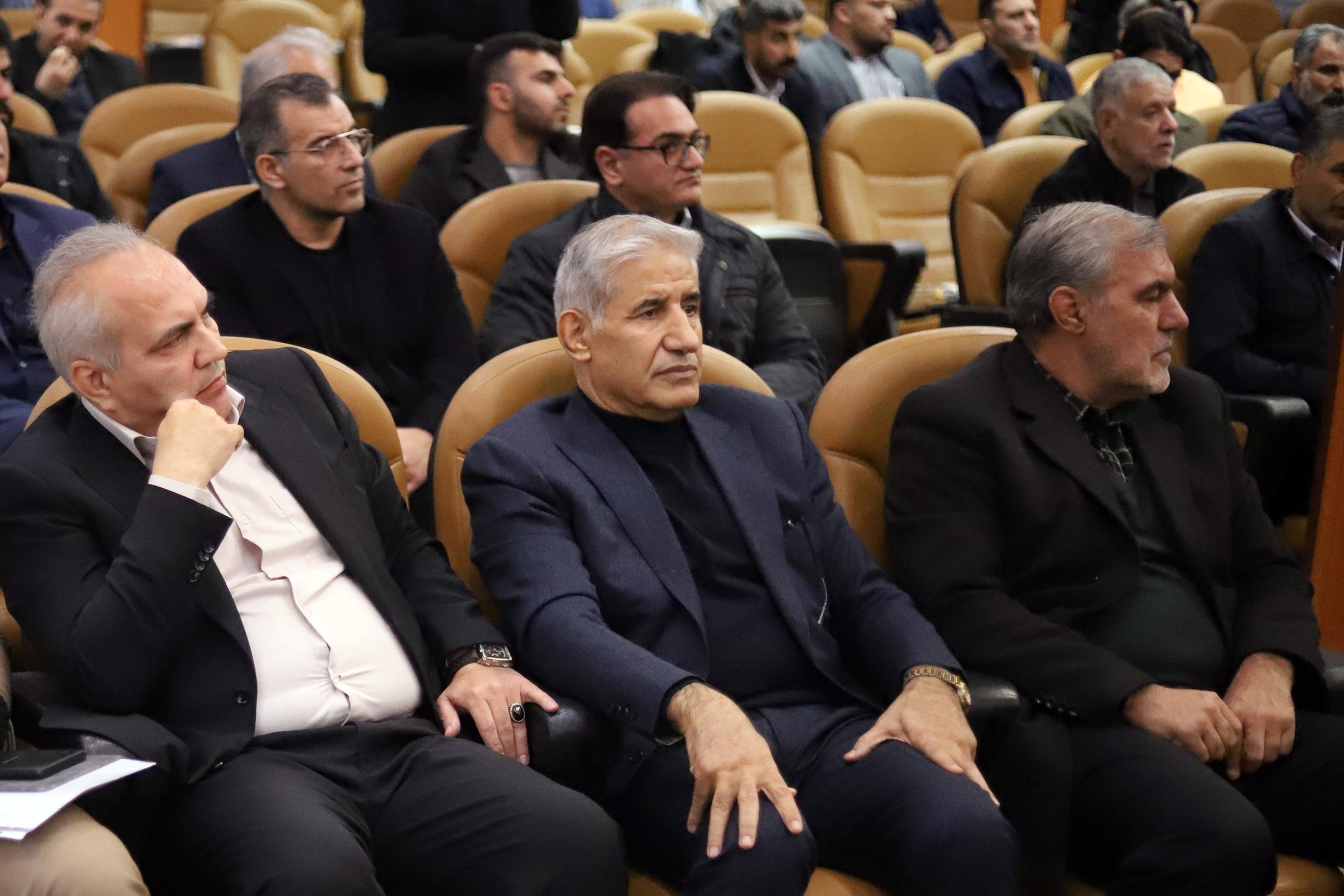 انتخاب خلیل تنها به عنوان رئیس هیات کشتی استان کرمانشاه